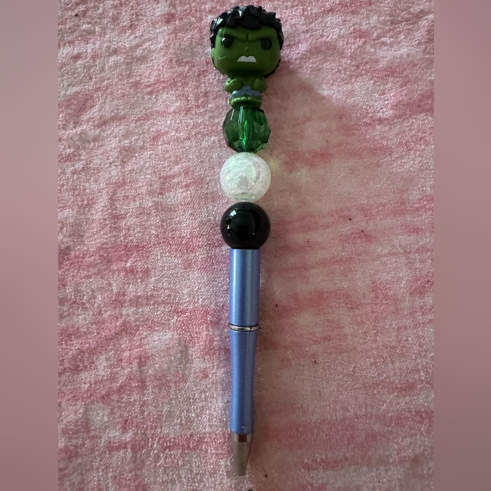 Handcrafted Pen-Hulk - Picture 2 of 3